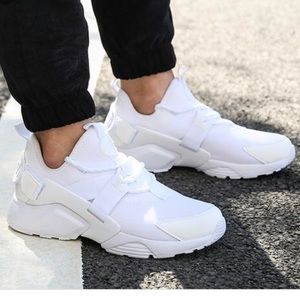 women's air huarache city low sneaker